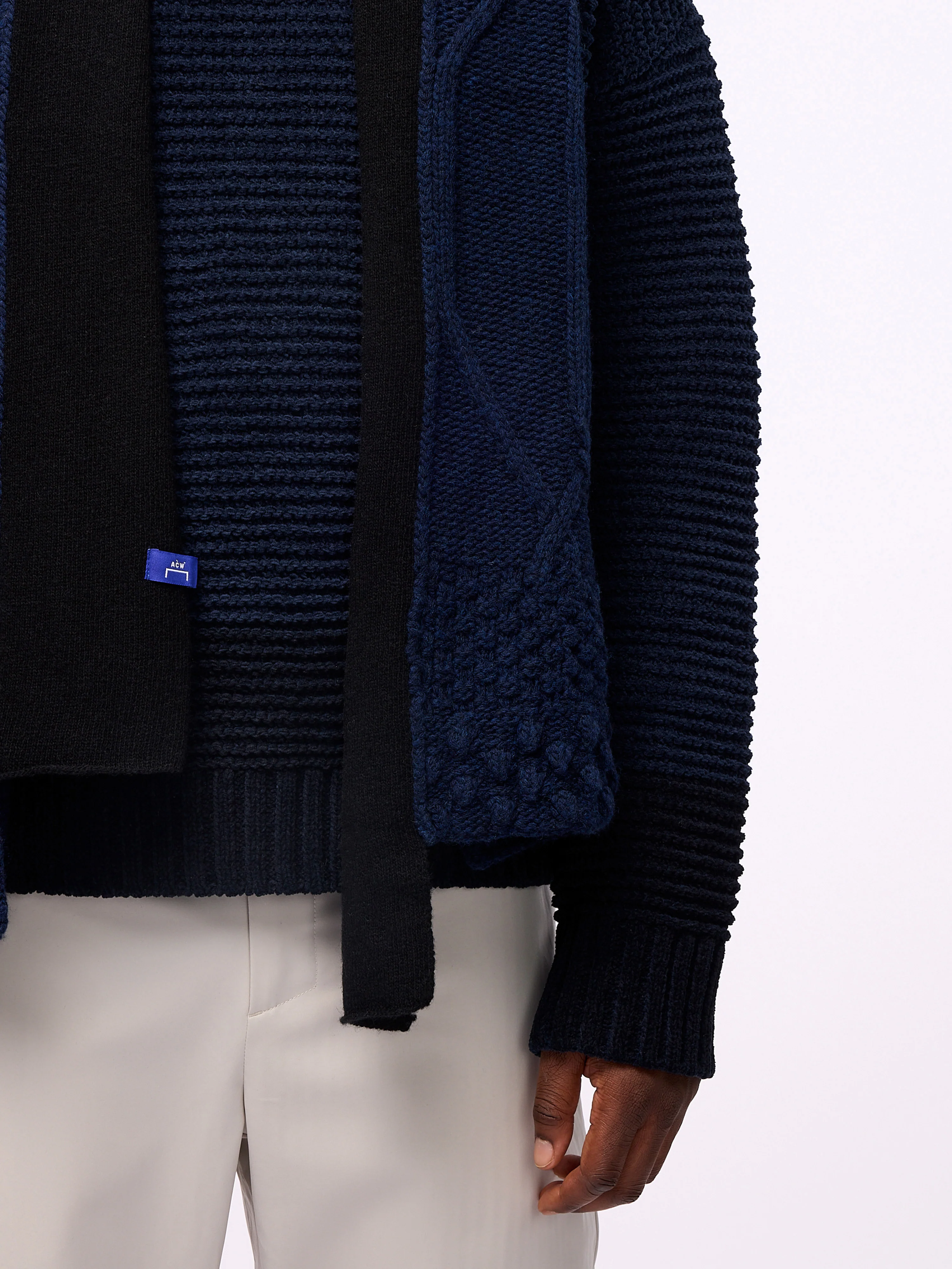 Ruptured Knit Scarf Midnight - Image 5