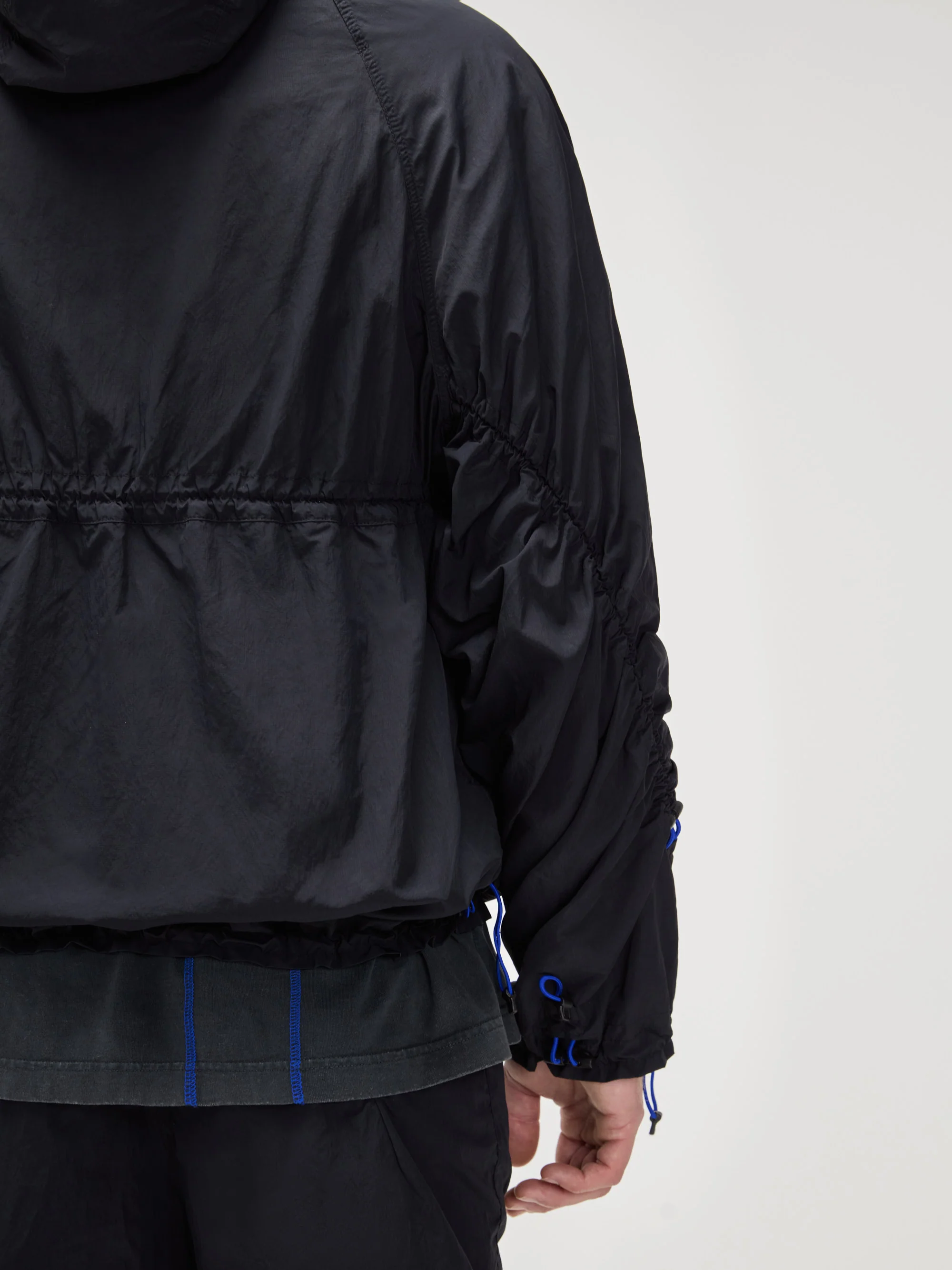 Balfron Windbreaker Onyx - Image 7