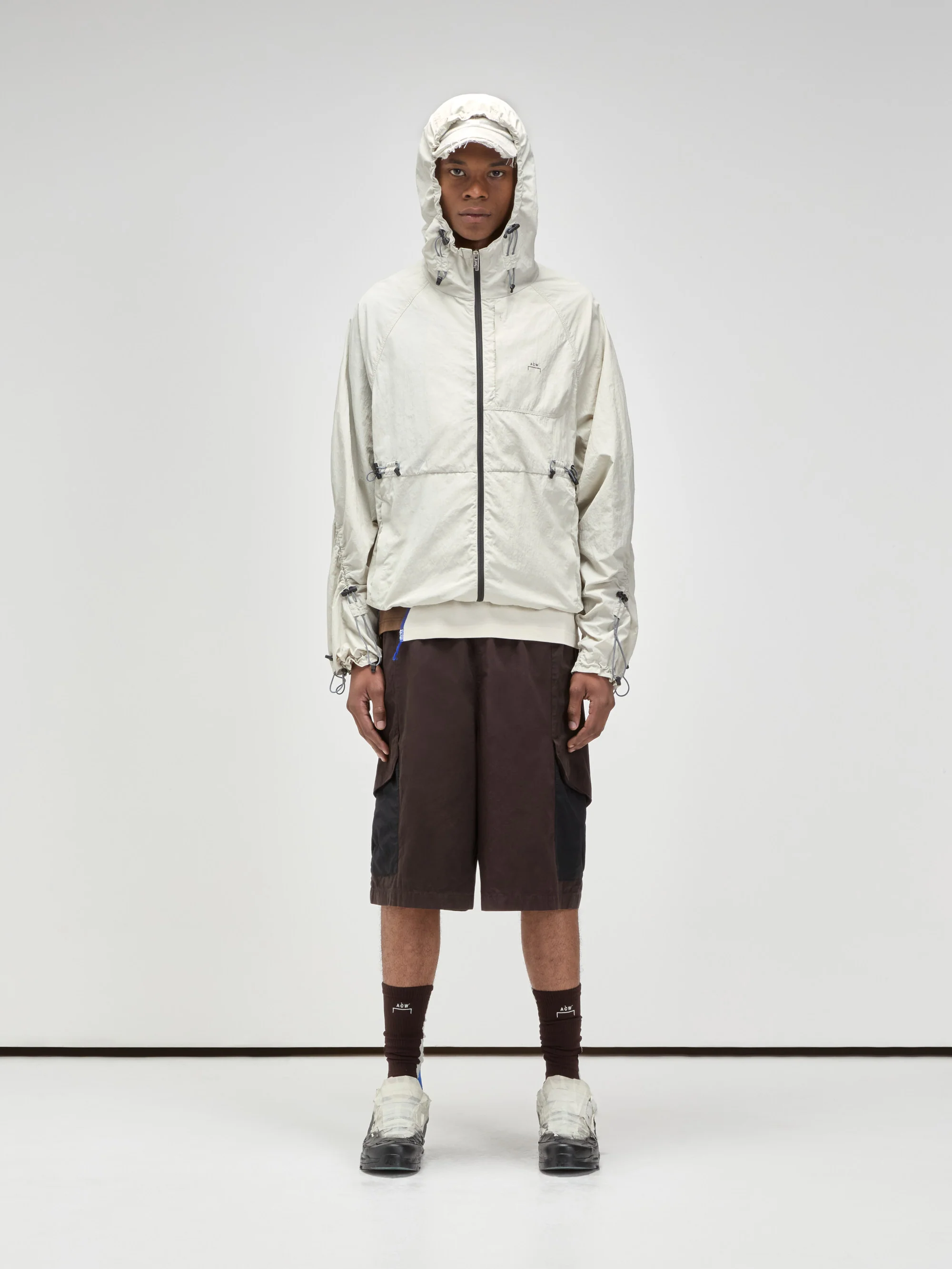 Balfron Windbreaker Bone - Image 9