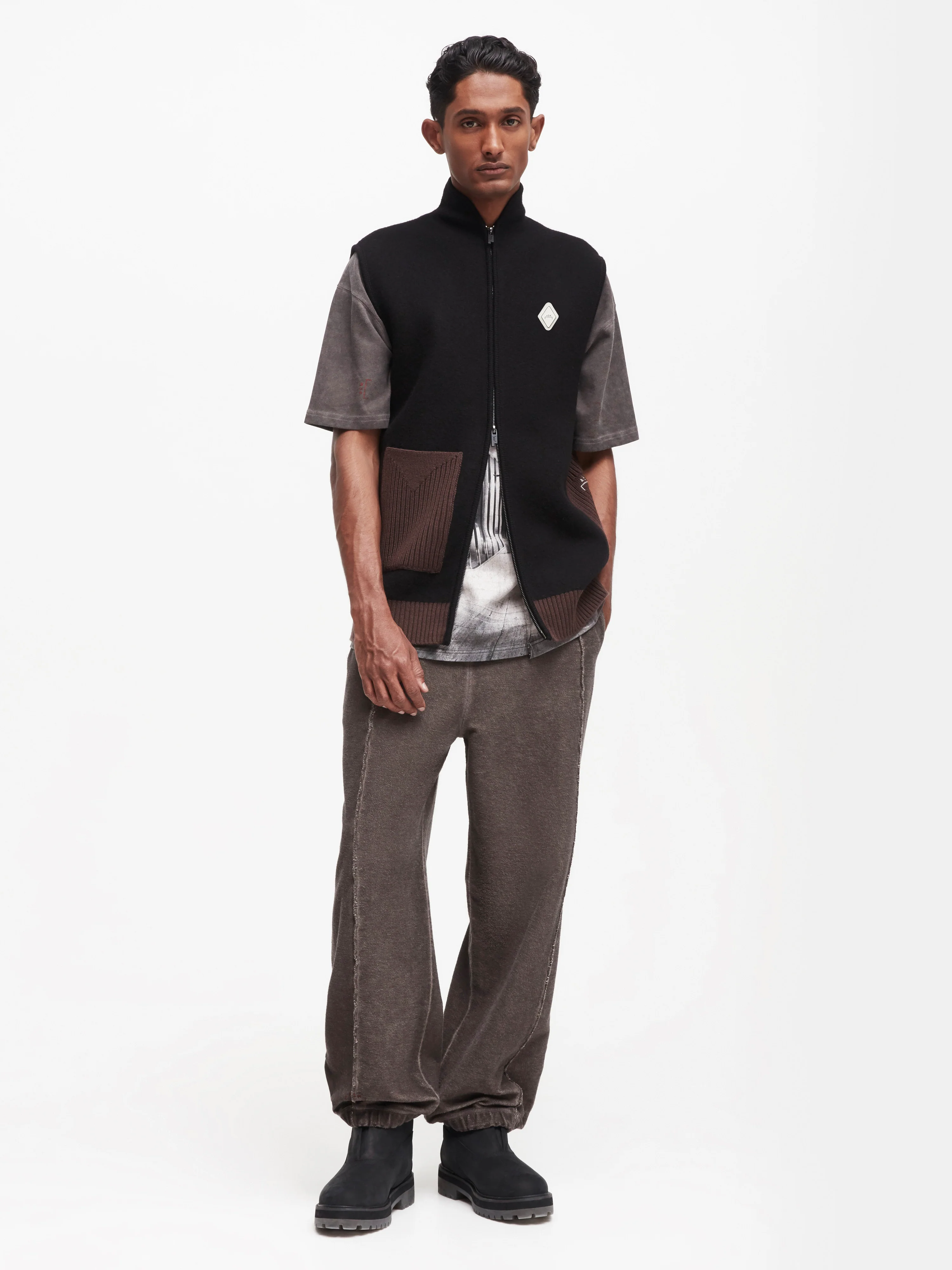 Contrast Knit Gilet - Image 2