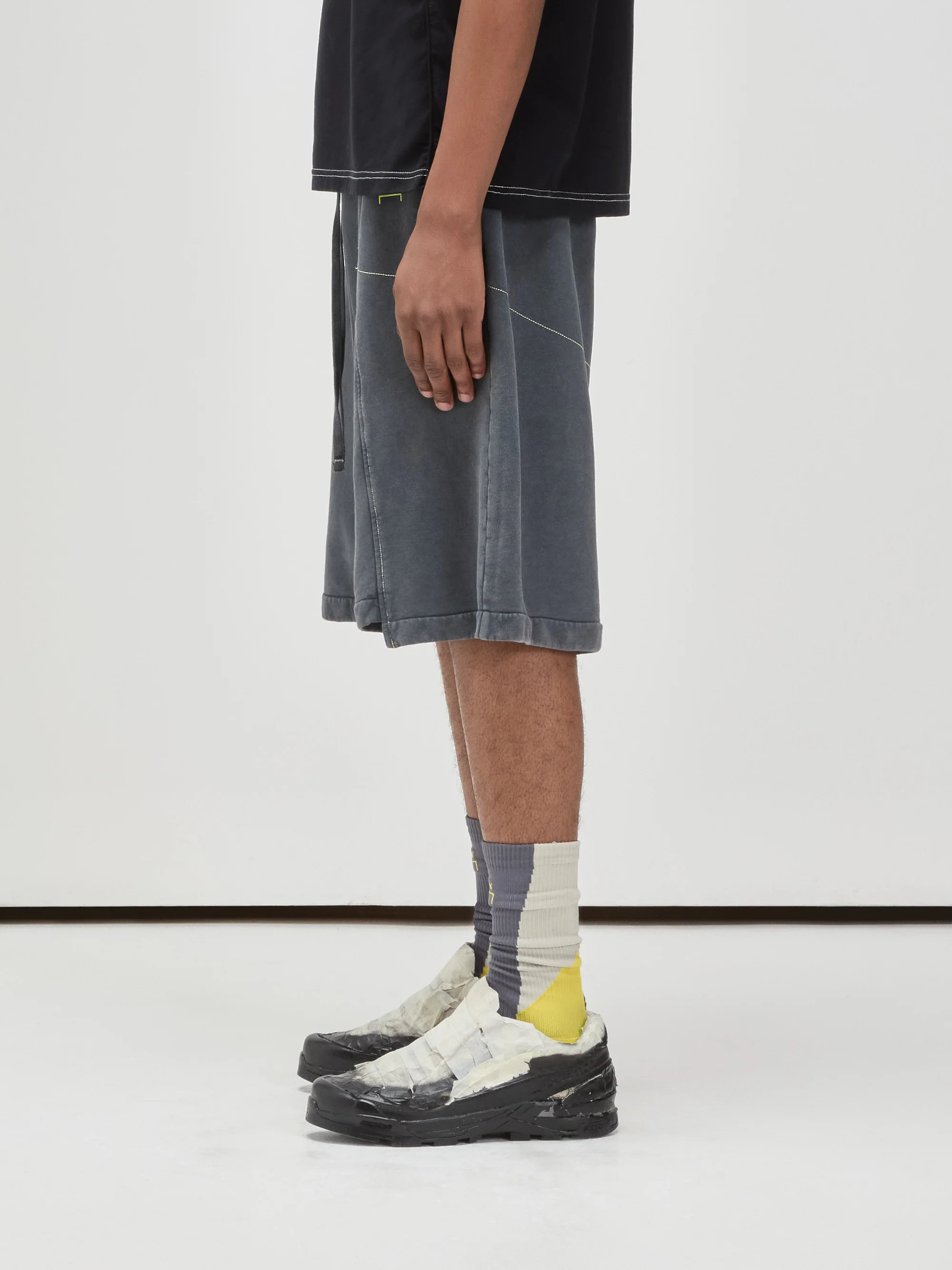 Oblique Shorts Slate - Image 4