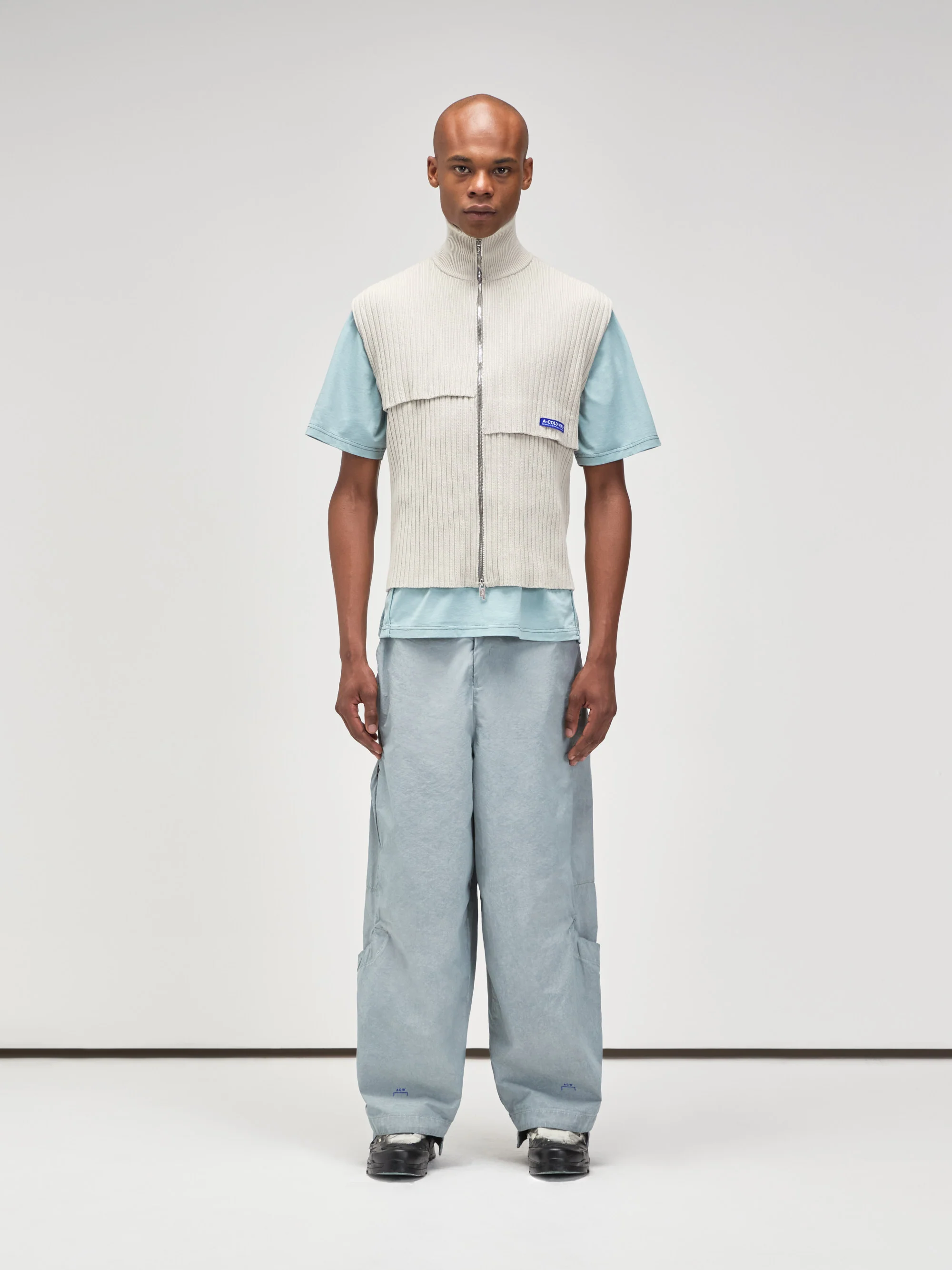 Panel Knit Vest Bone - Image 7