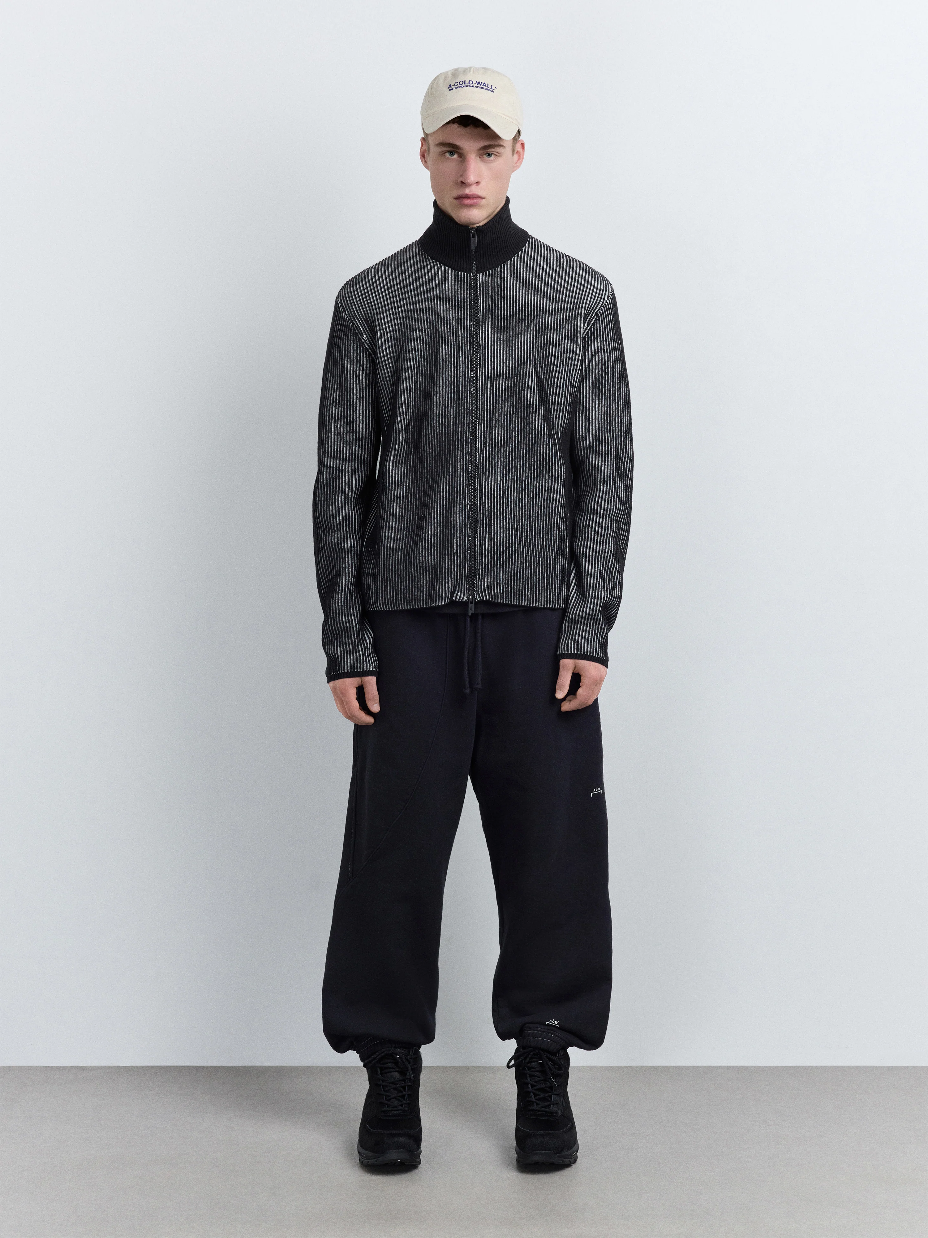 Whitby Full-Zip Knit Onyx - Image 3