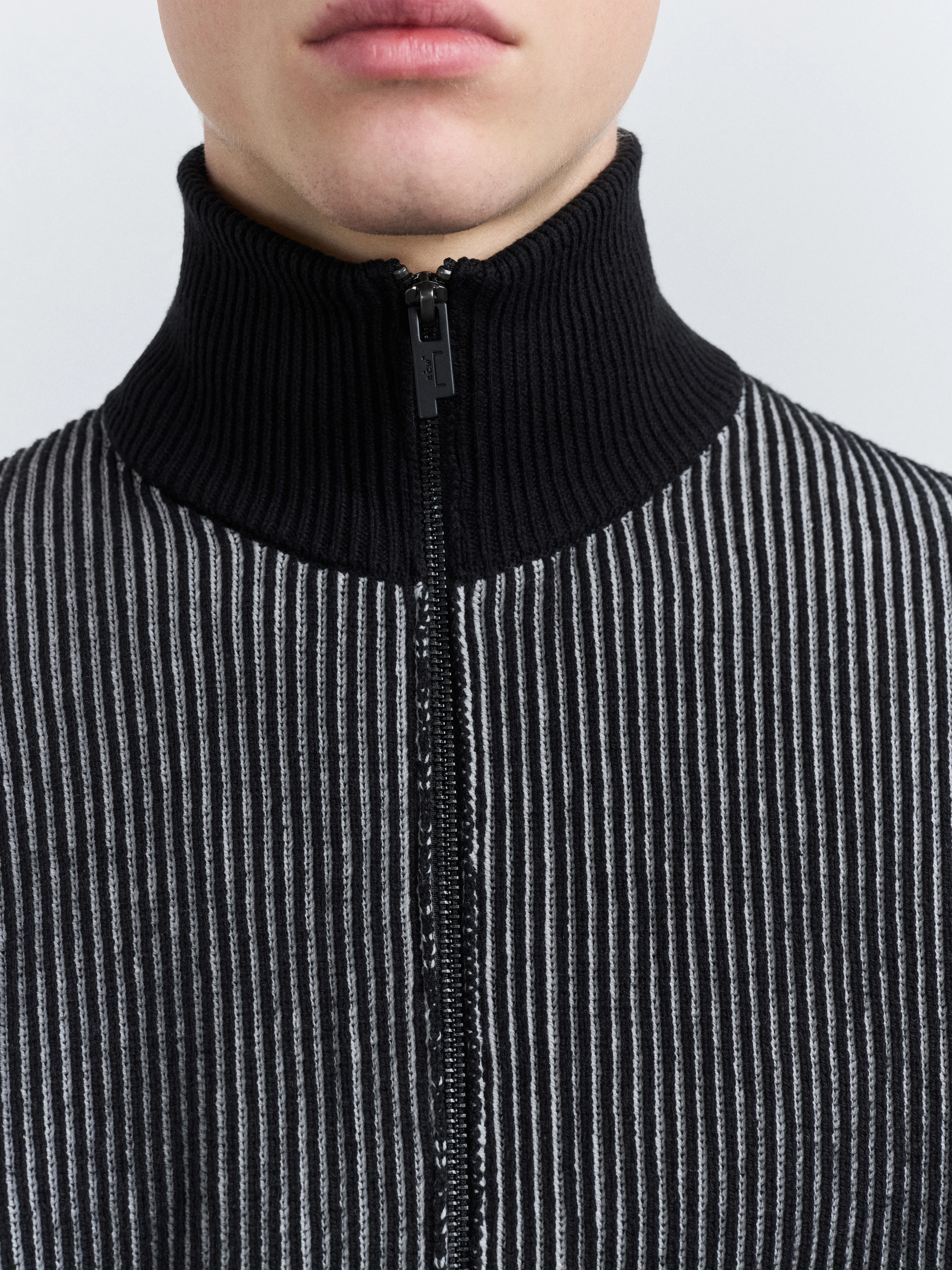 Whitby Full-Zip Knit Onyx - Image 7